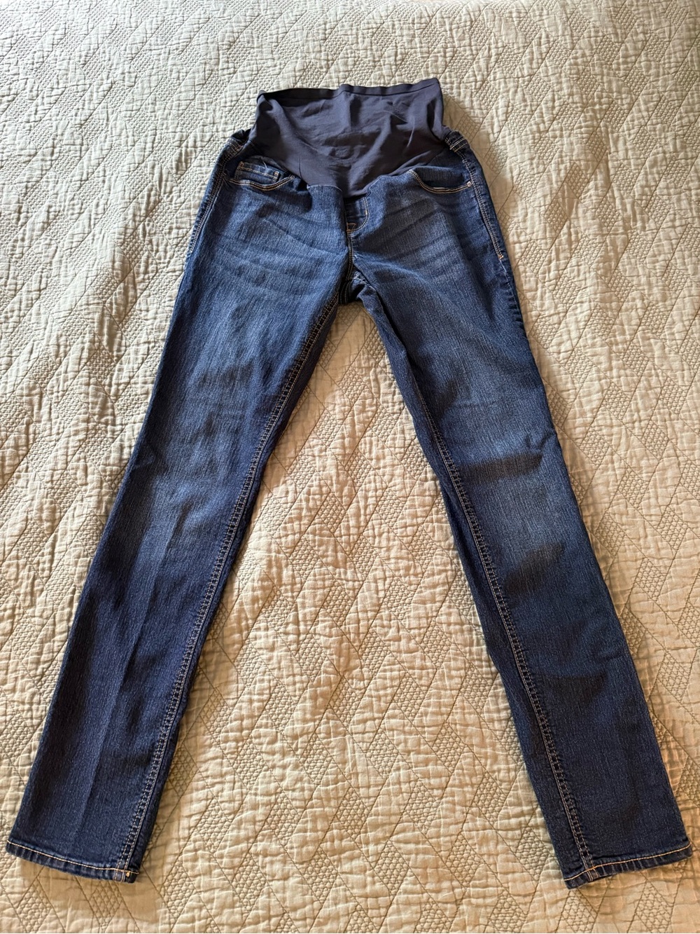 Old Navy Women's Dark Blue Maternity Skinny Jeans